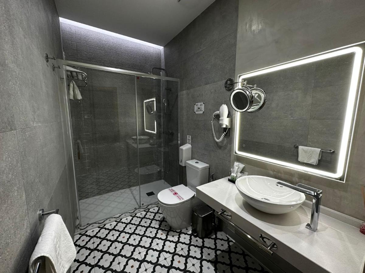 Hemd Hotels Puerta Real Boutique Sevilla Exterior foto